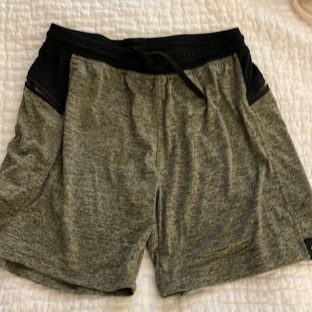 Men’s athletic shorts